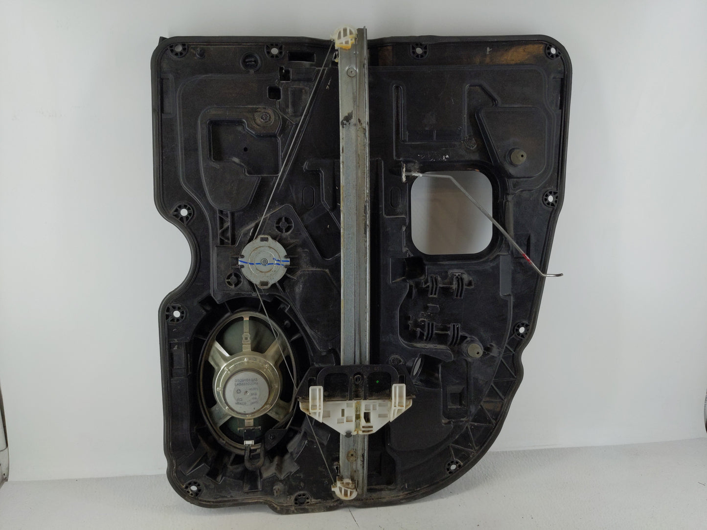 2002 Dodge Ram 2500 Driver Left Rear Window Regulator - Oemusedautoparts1.com