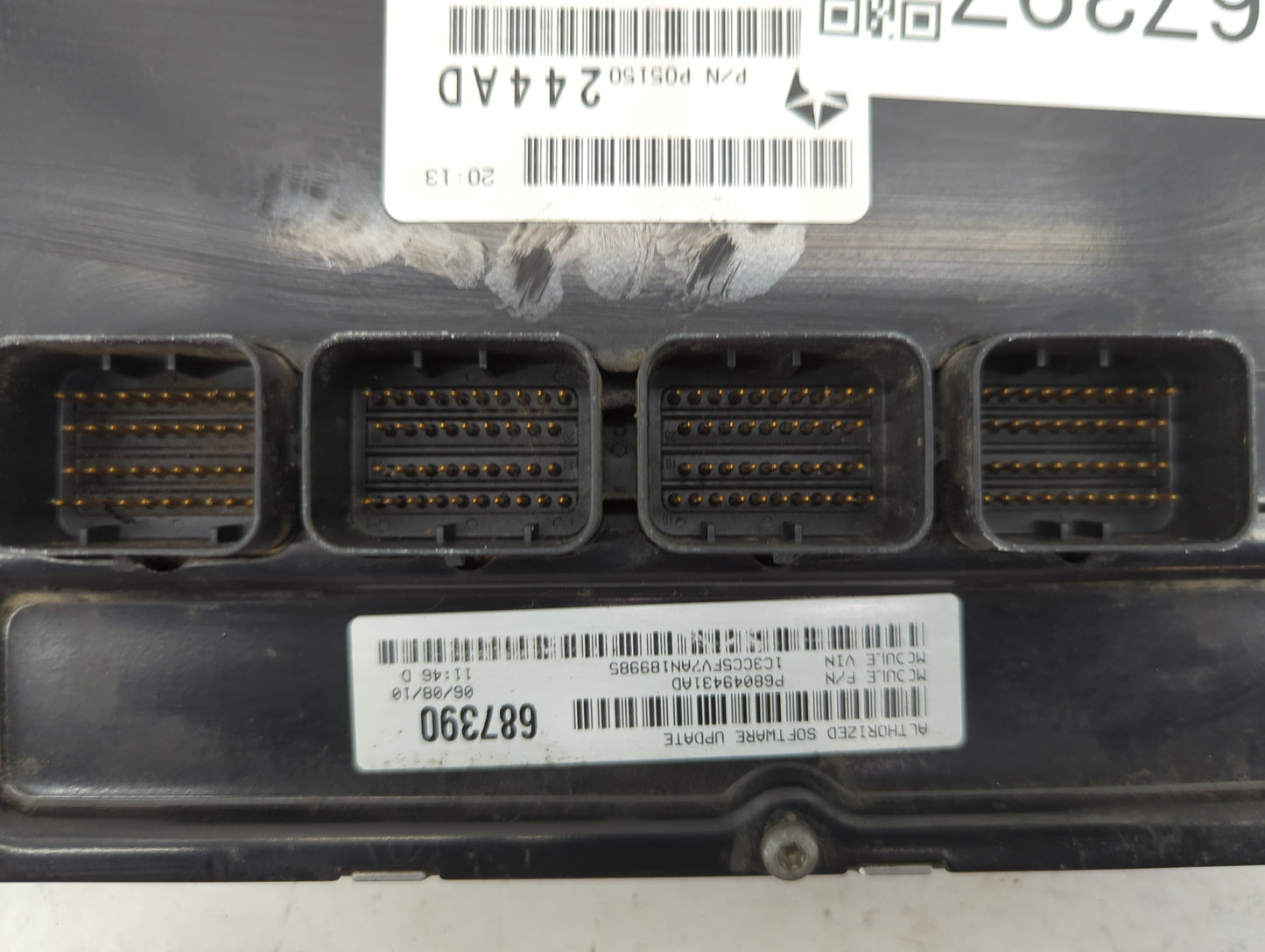 2001-2002 Ford Escape PCM Engine Control Computer ECU ECM PCU OEM P/N:P05150244AD 687390 Fits Fits 2001 2002 OEM Used Auto P