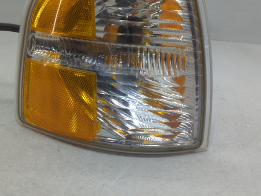 2002-2005 Ford Explorer Driver Left Oem Head Light Headlight Lamp