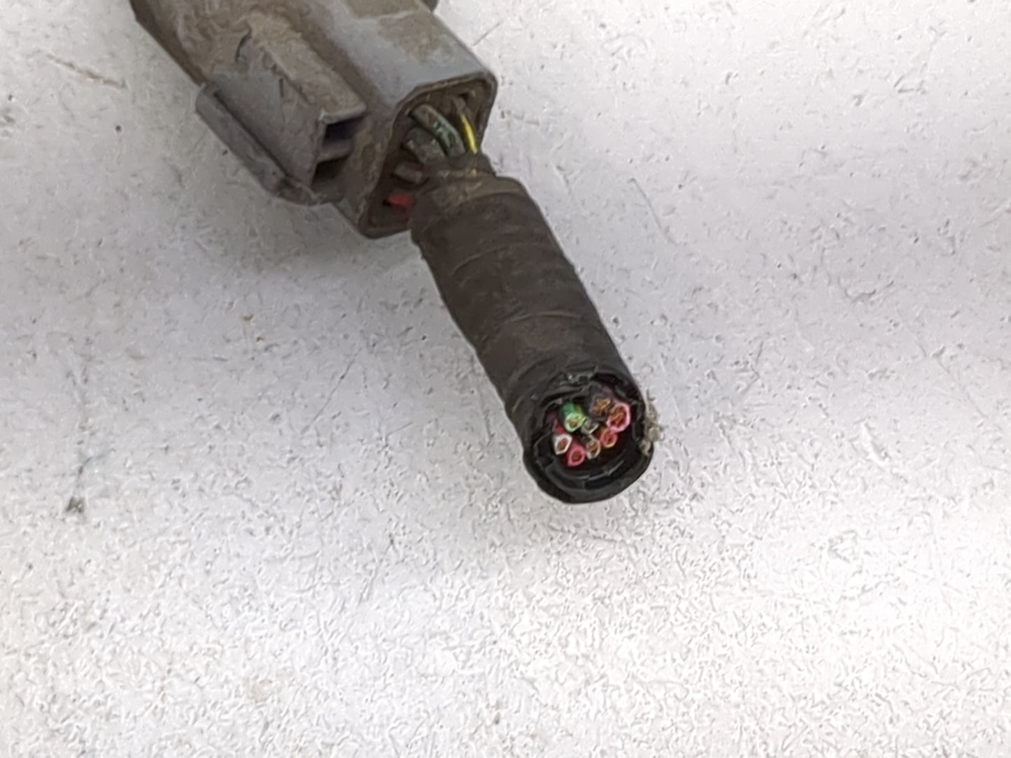 2002-2003 Ford Explorer Electrical Gas Fuel Pump Assembly - Oemusedautoparts1.com