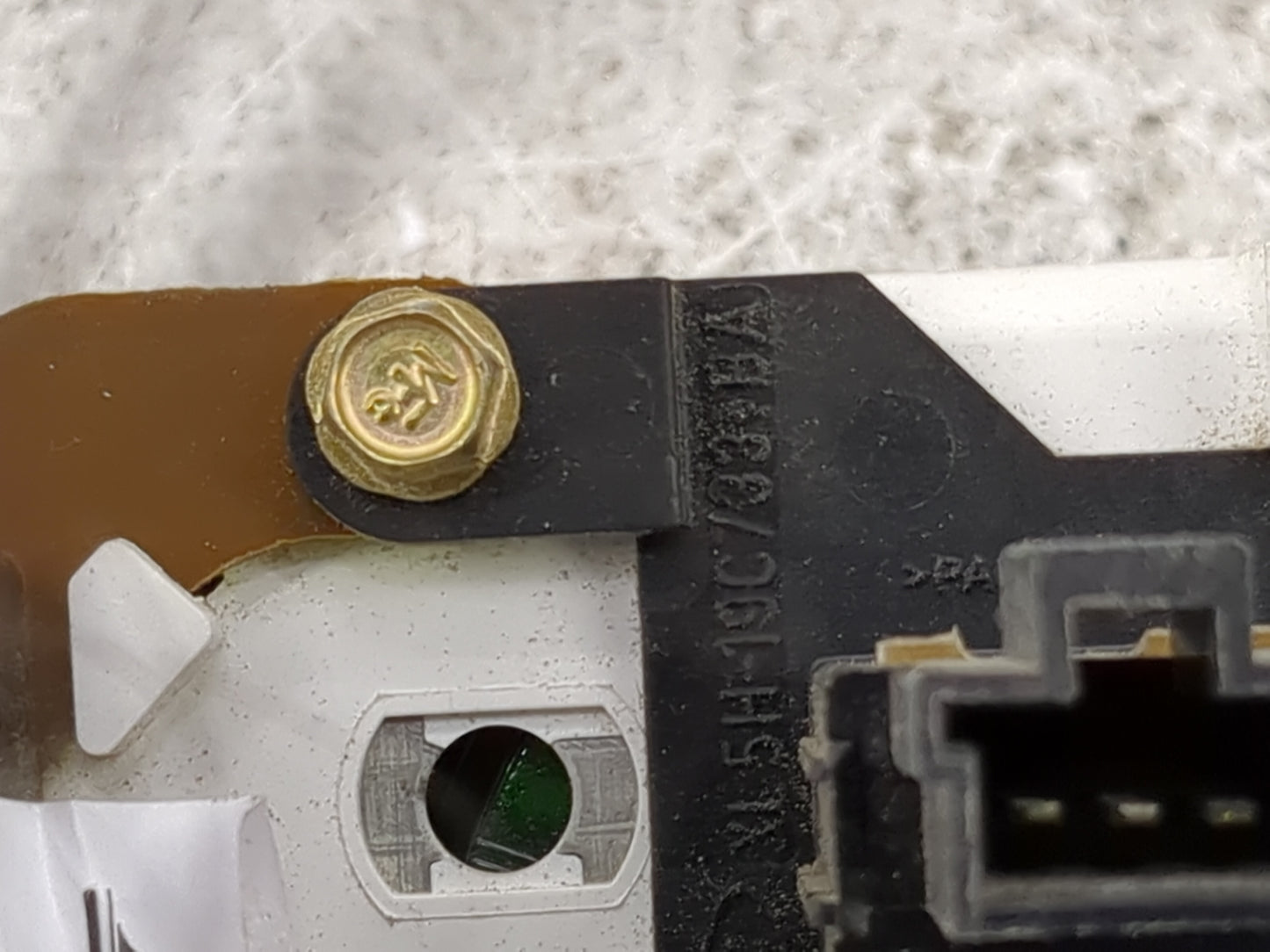 2002 Ford Explorer Climate Control Module Temperature AC/Heater Replacement Fits OEM Used Auto Parts - Oemusedautoparts1.com