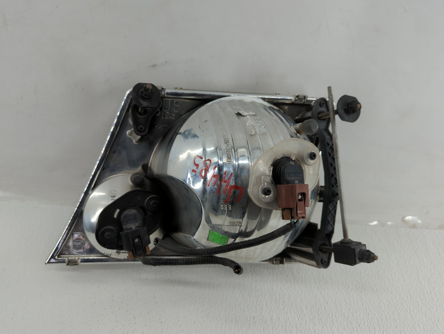 2002-2005 Ford Explorer Passenger Right Oem Head Light Headlight Lamp - Oemusedautoparts1.com