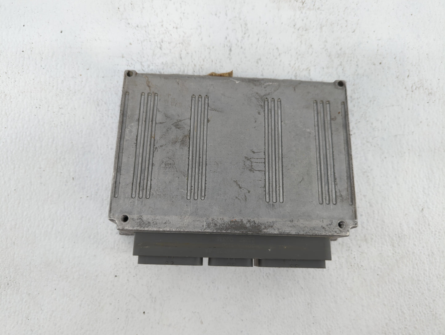 2002 Ford Explorer PCM Engine Control Computer ECU ECM PCU OEM P/N:2L2A-12A650-CF Fits OEM Used Auto Parts - Oemusedautopart