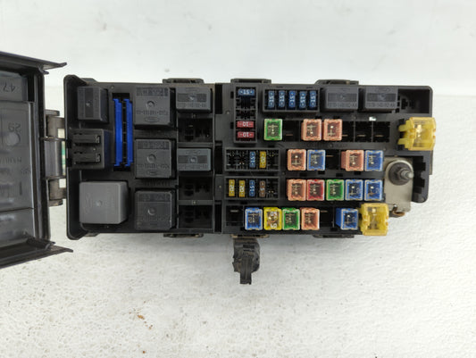 2002-2010 Ford Explorer Fusebox Fuse Box Panel Relay Module P/N:1L2T-14398-AR 6L2T 14398 TI Fits OEM Used Auto Parts