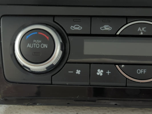 2002-2003 Ford Explorer Climate Control Module Temperature AC/Heater Replacement P/N:EALH-18C612-FD Fits Fits 2002 2003 OEM Used Auto Parts