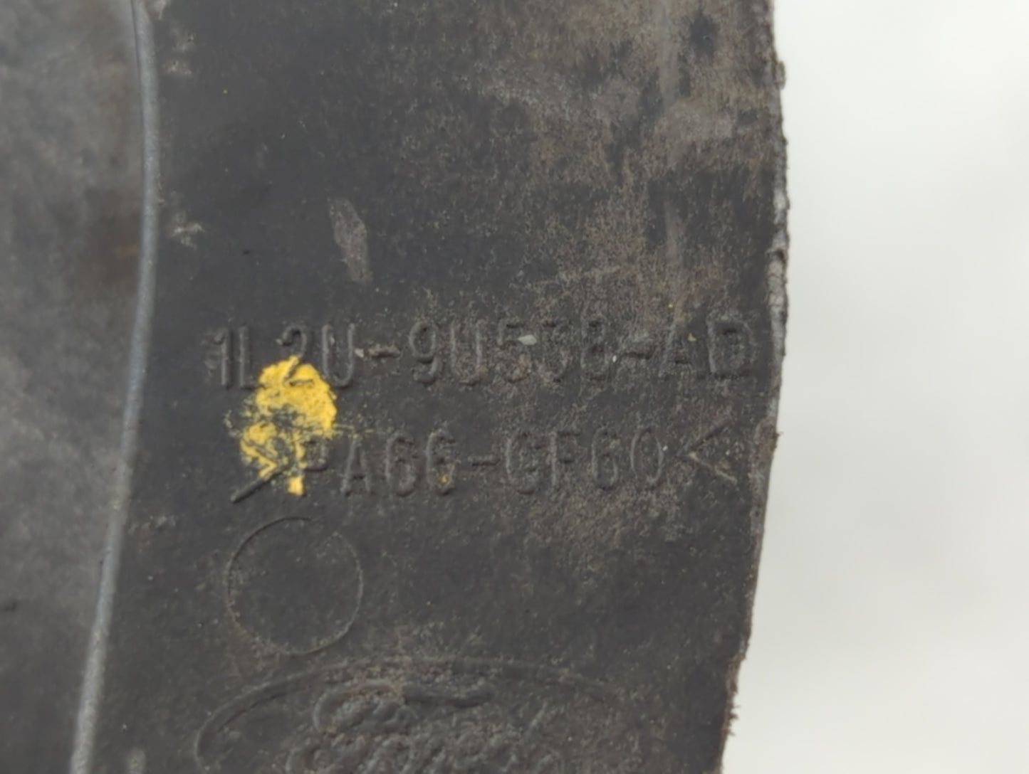 2002 Ford Explorer Throttle Body P/N:1L2U-9U538-AD Fits OEM Used Auto Parts - Oemusedautoparts1.com