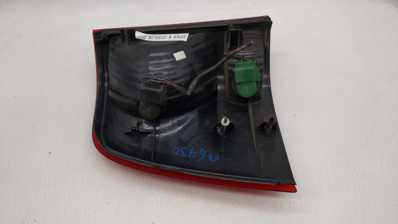 2002 Ford Explorer Tail Light Assembly Passenger Right OEM P/N:1L2X-13B504-B Fits Fits 2003 2004 2005 OEM Used Auto Parts -