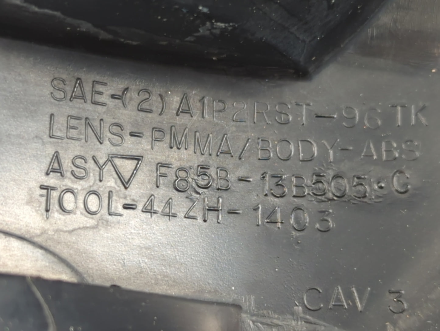 2002 Ford F-150 Tail Light Assembly Driver Left OEM P/N:F85B-13B505-0 Fits OEM Used Auto Parts - Oemusedautoparts1.com