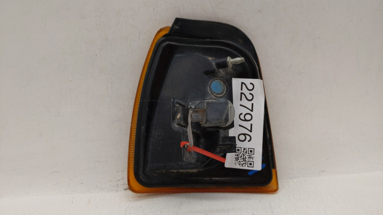 2001-2005 Ford Ranger Passenger Right Oem Front Light Lamp - Oemusedautoparts1.com