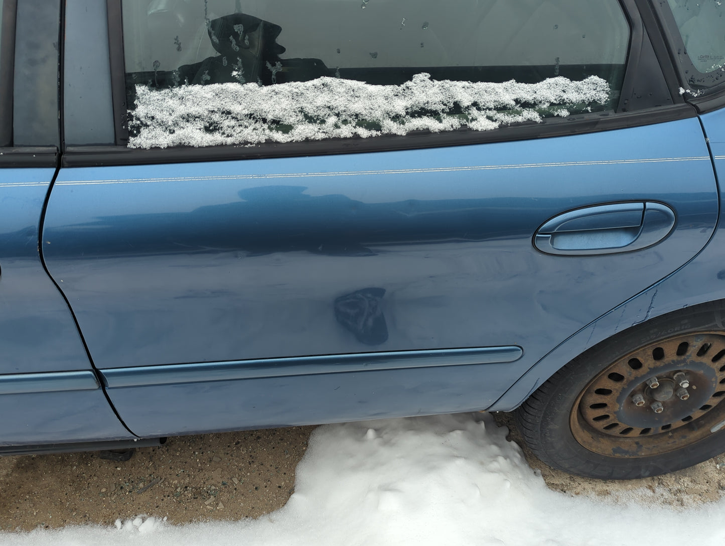 2000-2007 Ford Taurus Driver Rear Door Oem - Oemusedautoparts1.com