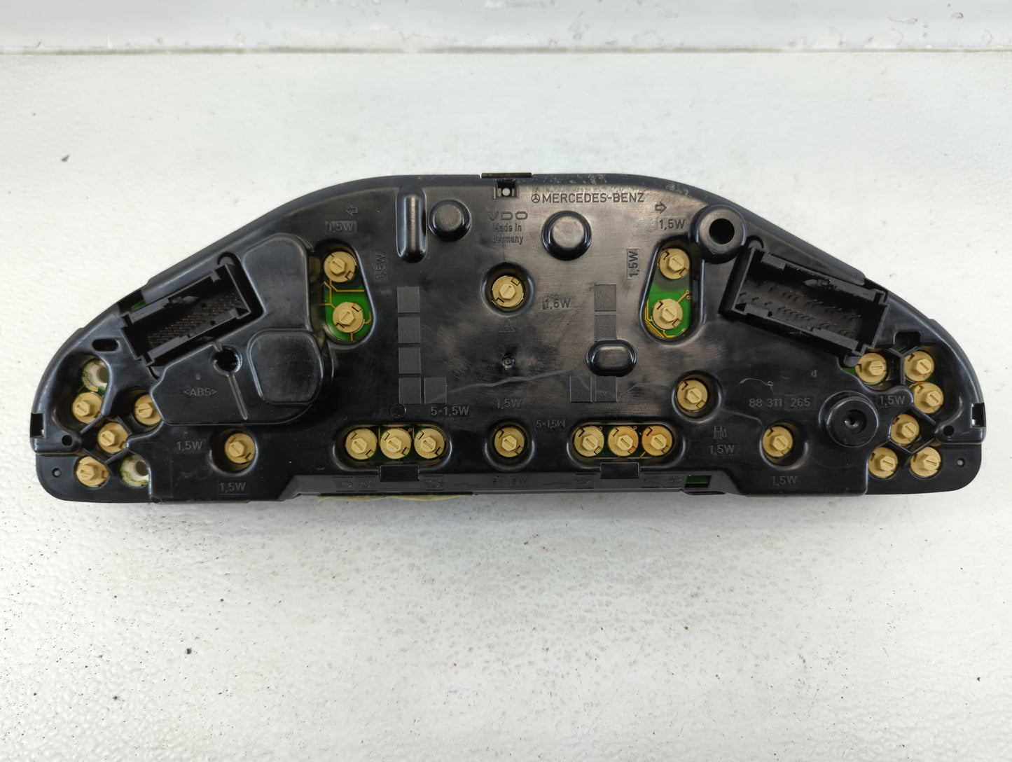 2001-2003 Ford Taurus Instrument Cluster Speedometer Gauges P/N:202 540 3248 Fits Fits 2001 2002 2003 OEM Used Auto Parts -