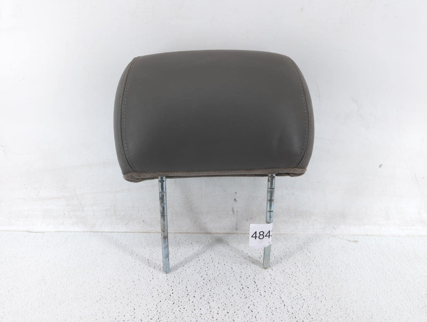 2002 Gmc Envoy Xl Headrest Head Rest Rear Seat Gray - Oemusedautoparts1.com