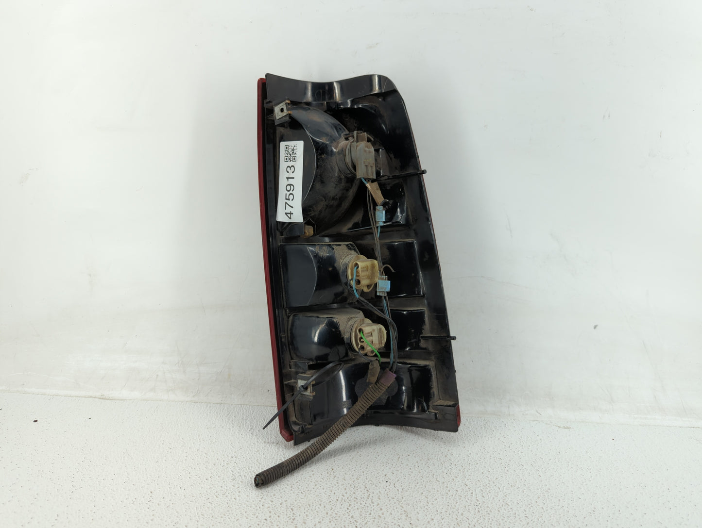 1999-2003 Gmc Sierra 1500 Tail Light Assembly Driver Left OEM P/N:16524515 Fits Fits 1999 2000 2001 2002 2003 OEM Used Auto
