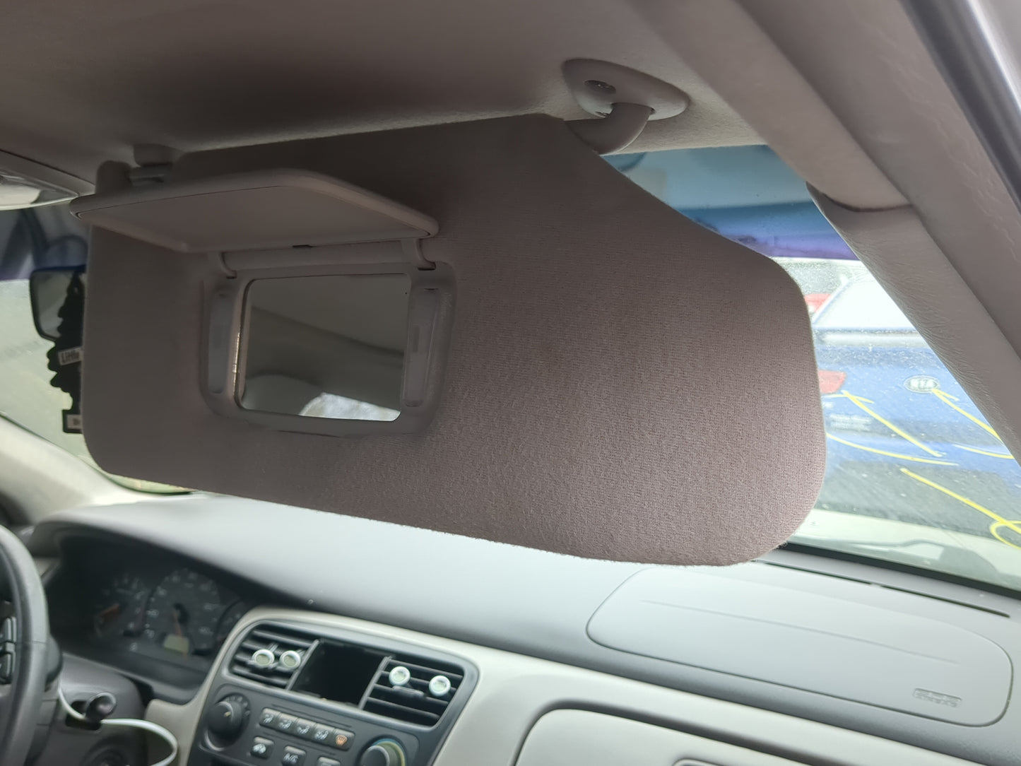 1998-2002 Honda Accord Sun Visor Shade Replacement Passenger Right Mirror Fits Fits 1998 1999 2000 2001 2002 OEM Used Auto P