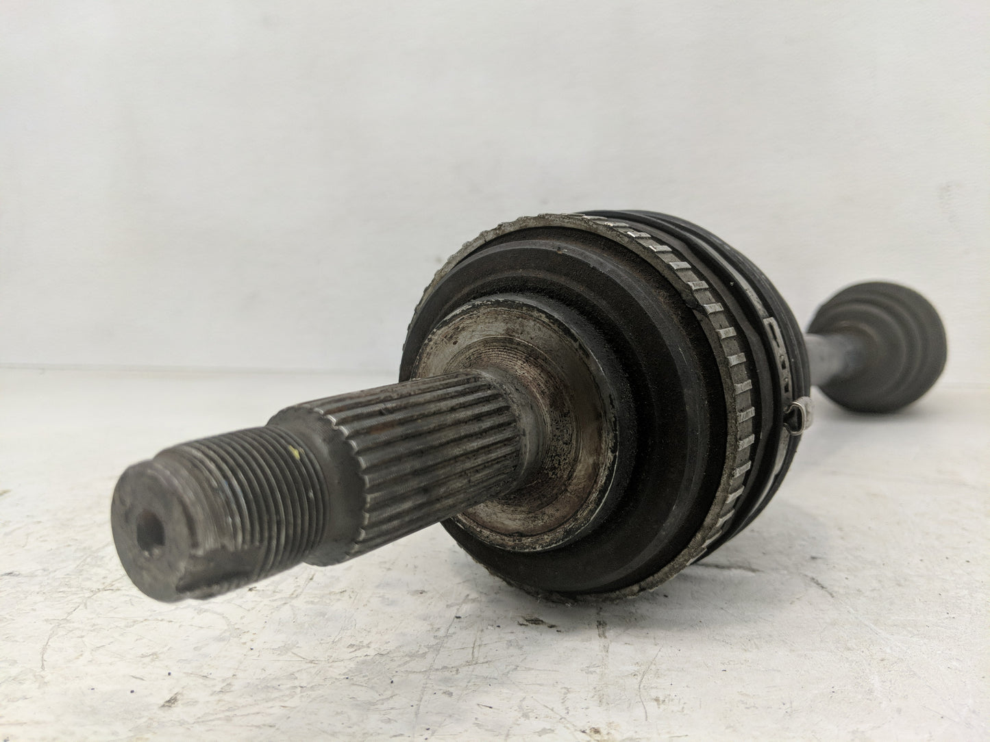 2000-2002 Honda Accord Axle Shaft Front Driver Cv C/v - Oemusedautoparts1.com