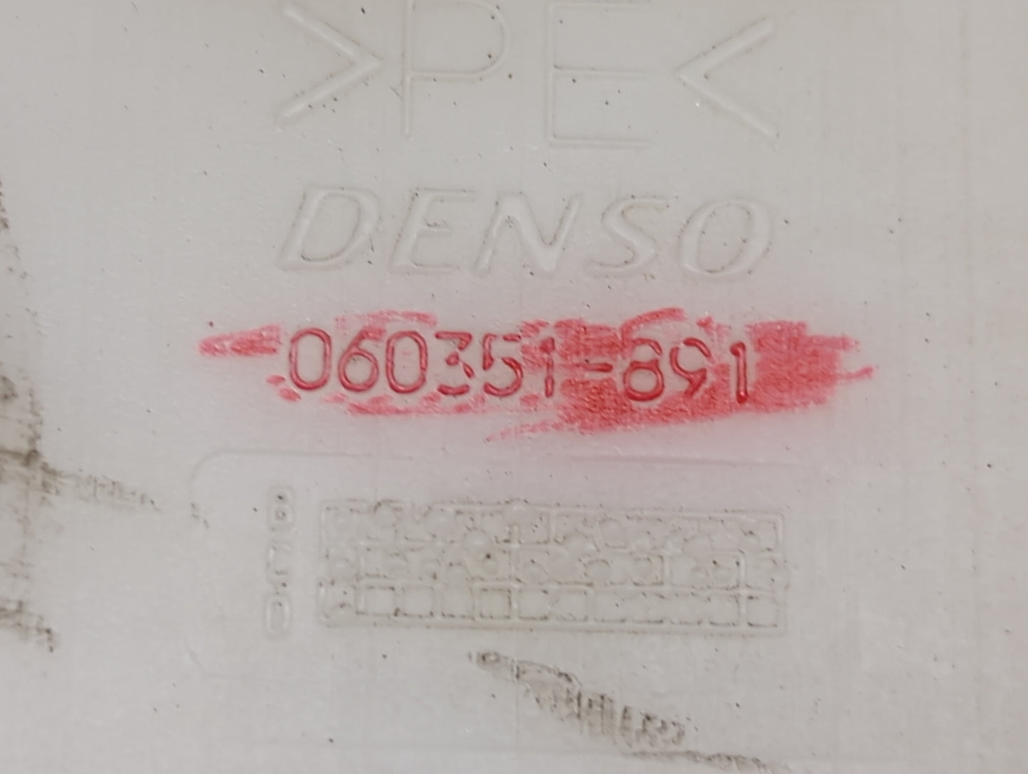 1998-2002 Honda Accord Windshield Washer Fluid Reservoir Bottle Oem 1473852 - Oemusedautoparts1.com