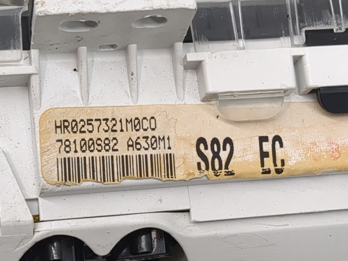 1998-2002 Honda Accord Instrument Cluster Speedometer Gauges P/N:HR0257321M0C0 78100S82A630M1 Miles: Fits OEM Used Auto Part