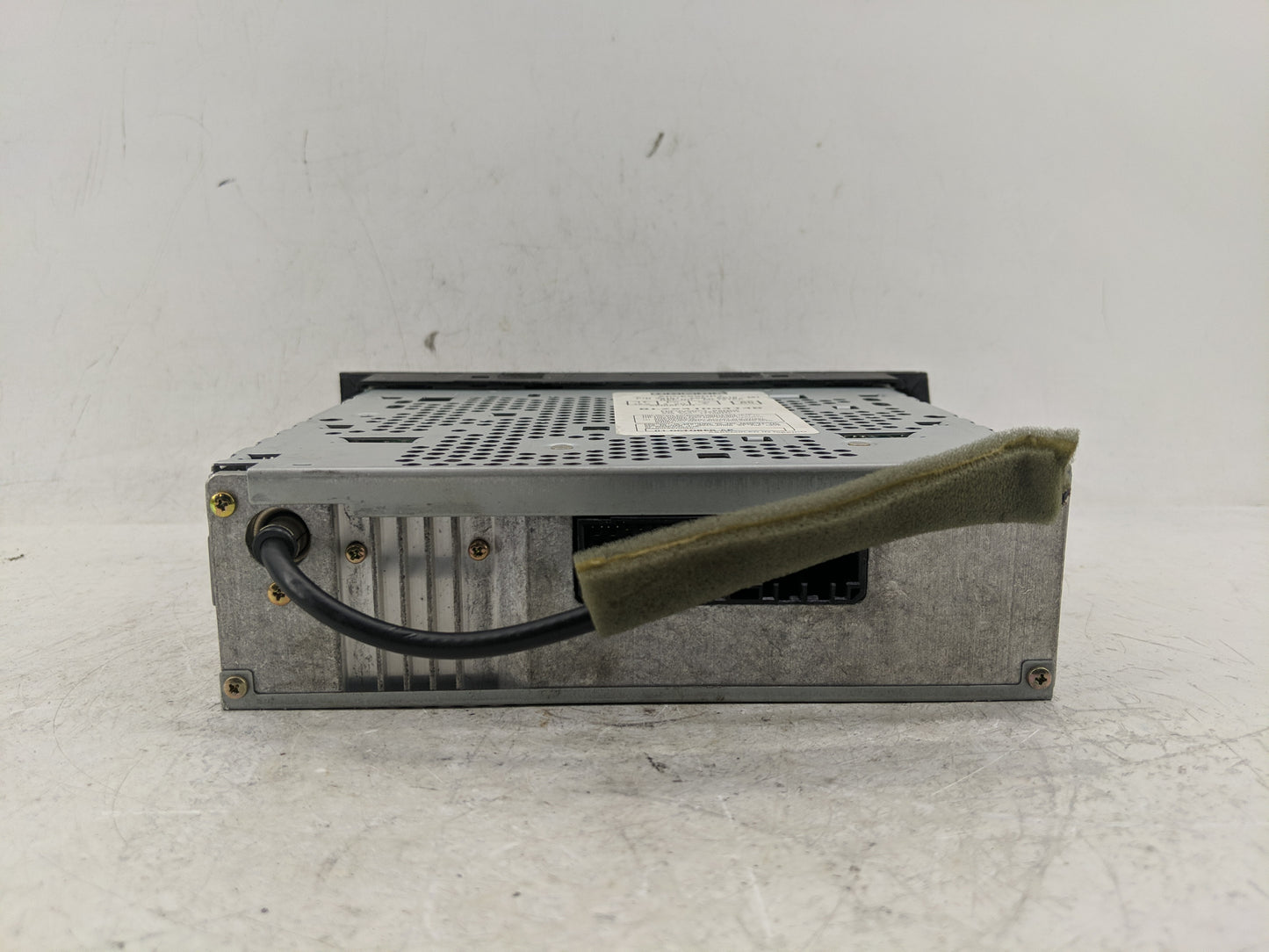 2002 Honda Civic Radio AM FM Cd Player Receiver Replacement P/N:39101-S5A-A610-M1 Fits OEM Used Auto Parts - Oemusedautopart
