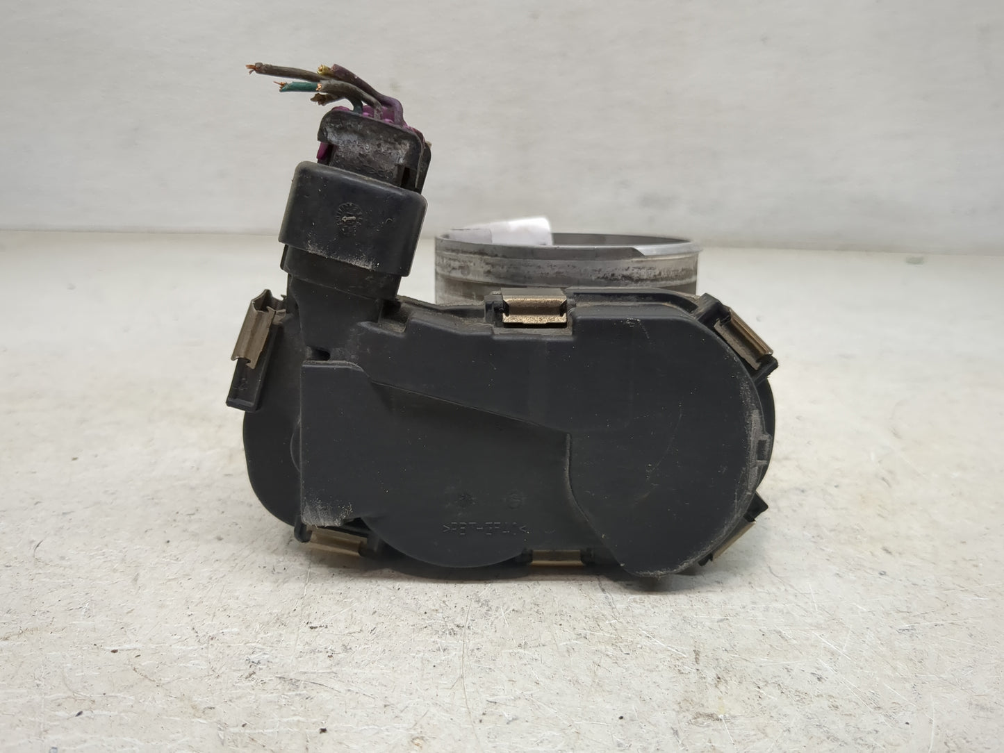 2002-2004 Honda Odyssey Throttle Body Fits Fits 2002 2003 2004 OEM Used Auto Parts - Oemusedautoparts1.com