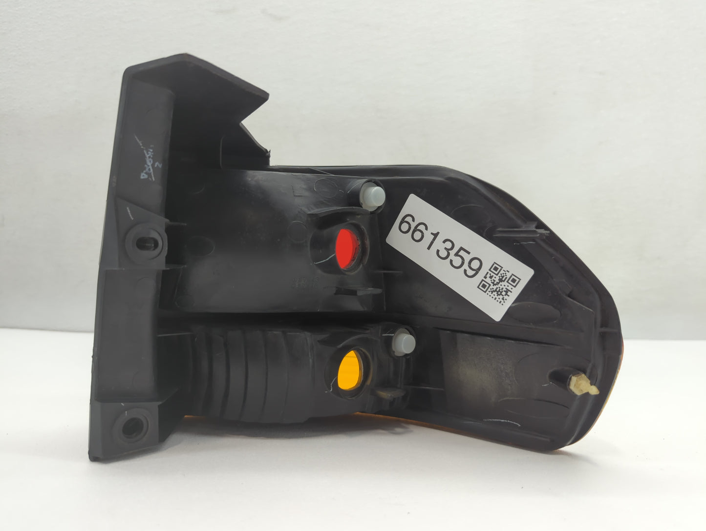 2002-2004 Honda Odyssey Tail Light Assembly Driver Left OEM Fits Fits 2002 2003 2004 OEM Used Auto Parts - Oemusedautoparts1