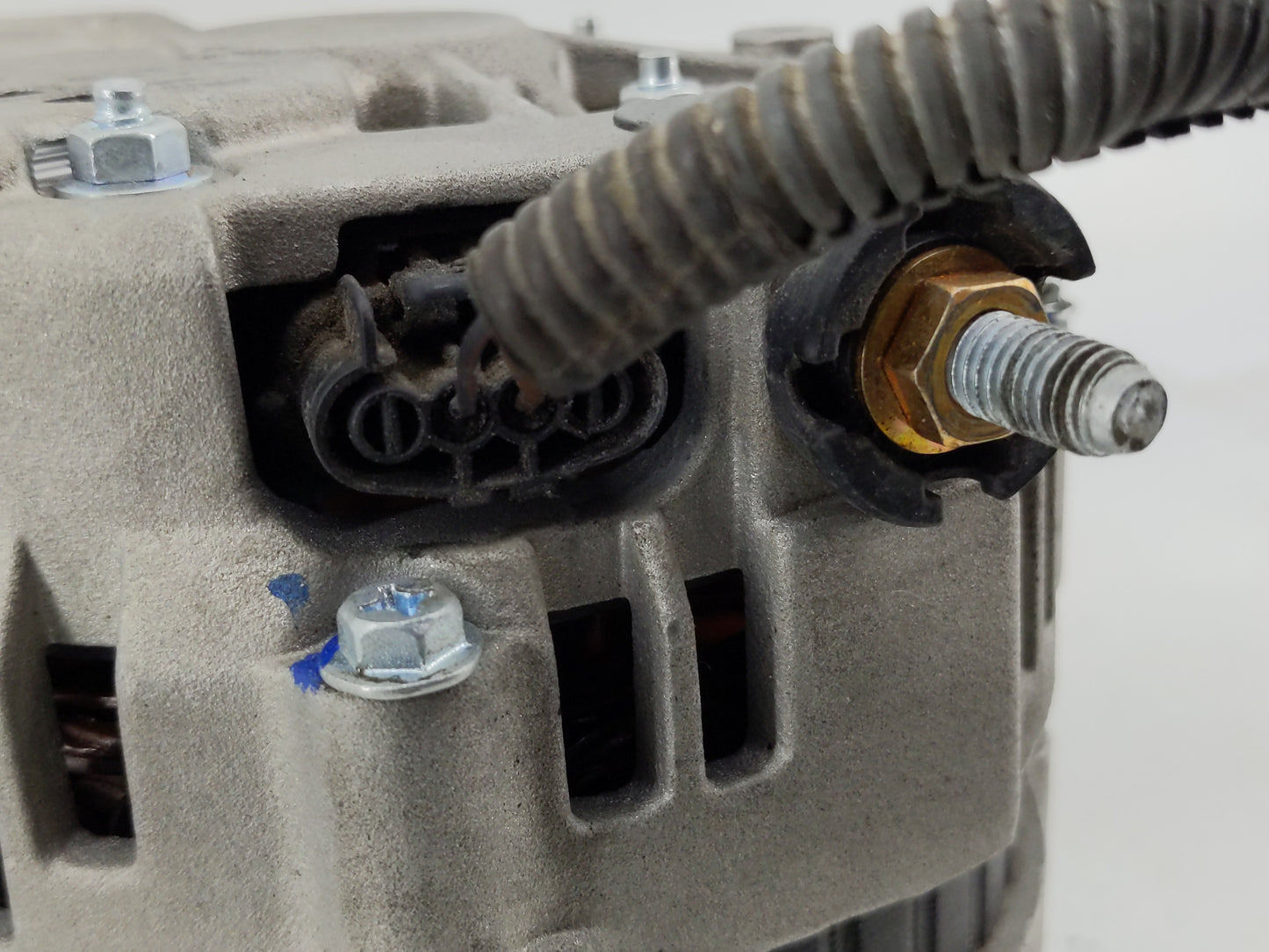 2002-2003 Infiniti I35 Alternator Replacement Generator Charging Assembly Engine OEM P/N:23100 5Y700 Fits Fits 2002 2003 OEM