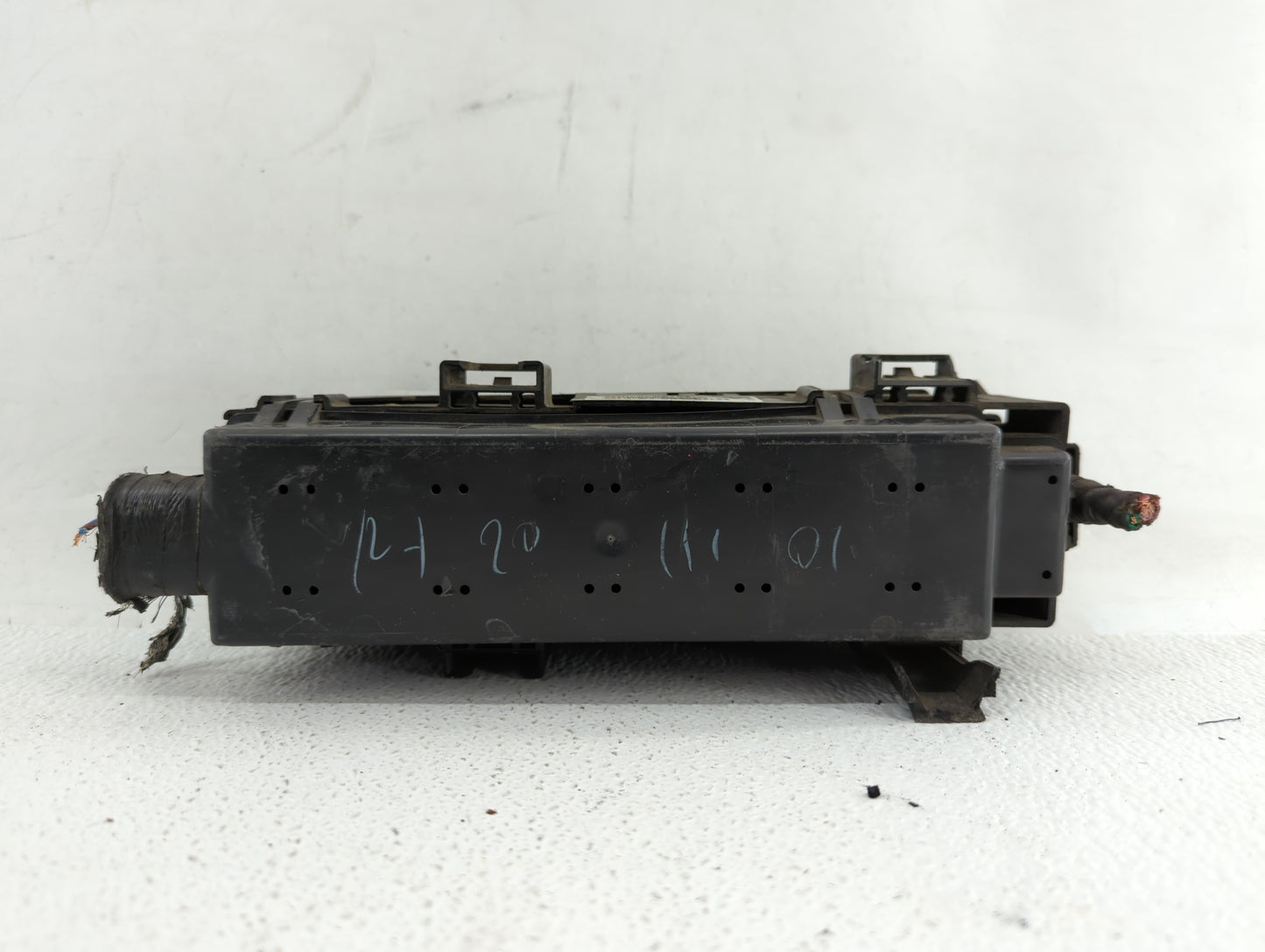 2002 Jeep Grand Cherokee ABS Pump Control Module Replacement P/N:P56050238AA 56050238AA Fits OEM Used Auto Parts - Oemusedau