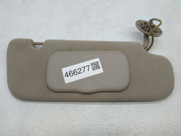 2002-2003 Jeep Liberty Sun Visor Shade Replacement Passenger Right Mirror Fits Fits 2002 2003 OEM Used Auto Parts