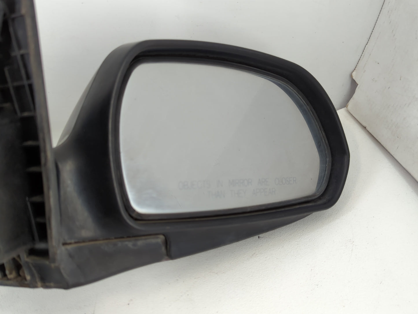 2002-2004 Kia Spectra Passenger Side View Mirror - Right Door Mirror OEM Used - Oemusedautoparts1.com
