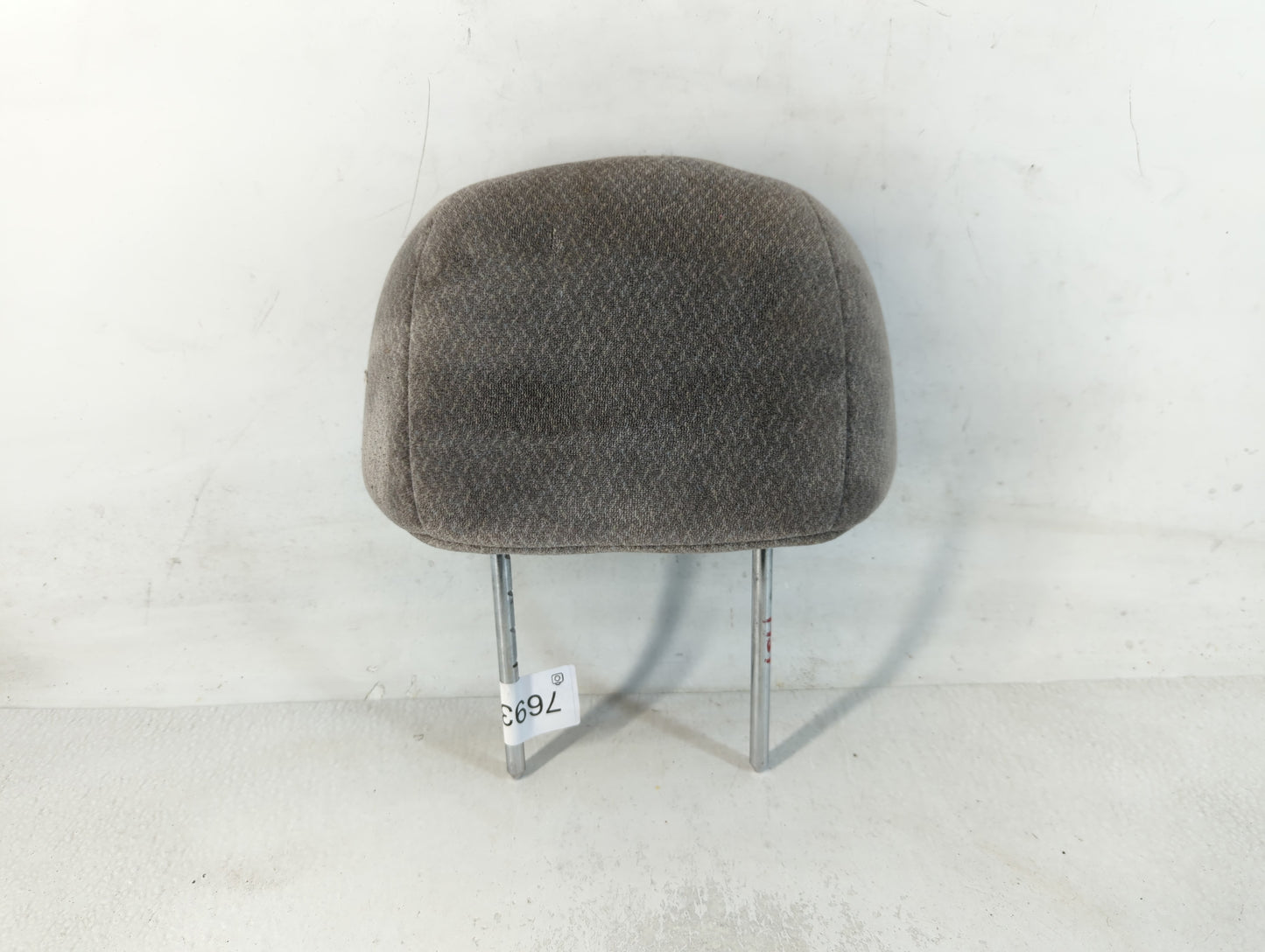 2000-2004 Kia Spectra Headrest Head Rest Front Driver Passenger Seat Fits Fits 2000 2001 2002 2003 2004 OEM Used Auto Parts