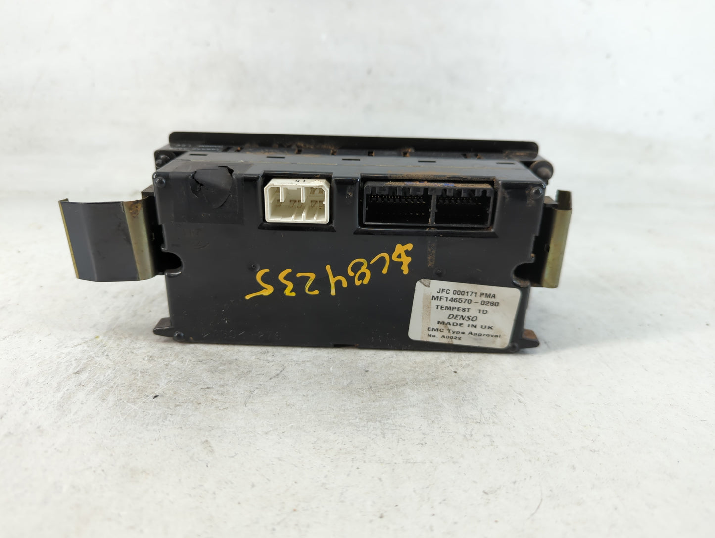 2002 Land Rover Discovery Climate Control Module Temperature AC/Heater Replacement P/N:MF146570-0260 Fits OEM Used Auto Part