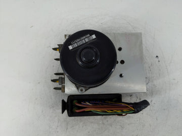 2002-2005 Land Rover Freelander Anti-Lock Brake ABS Pump Module Actuator OEM Fits Fits 2002 2003 2004 2005 OEM Used Auto Parts