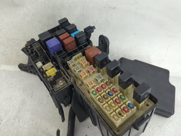 2000-2003 Lexus Es300 Fusebox Fuse Box Panel Relay Module Fits Fits 1999 2000 2001 2002 2003 OEM Used Auto Parts