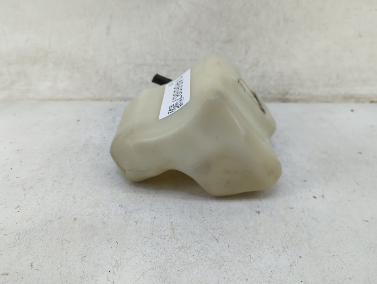 2002-2003 Lexus Es300 Radiator Coolant Overflow Expansion Tank Bottle 1466987 - Oemusedautoparts1.com