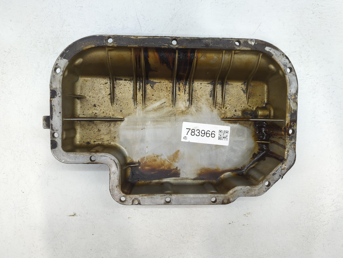 2001-2005 Mercedes-Benz C240 Engine Oil Pan P/N:A 112 014 06 03 Fits Fits 2001 2002 2003 2004 2005 OEM Used Auto Parts - Oem