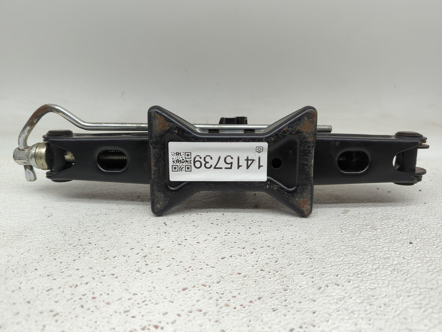 2002 Mercury Sable Spare Scissor Car Jack - Oemusedautoparts1.com