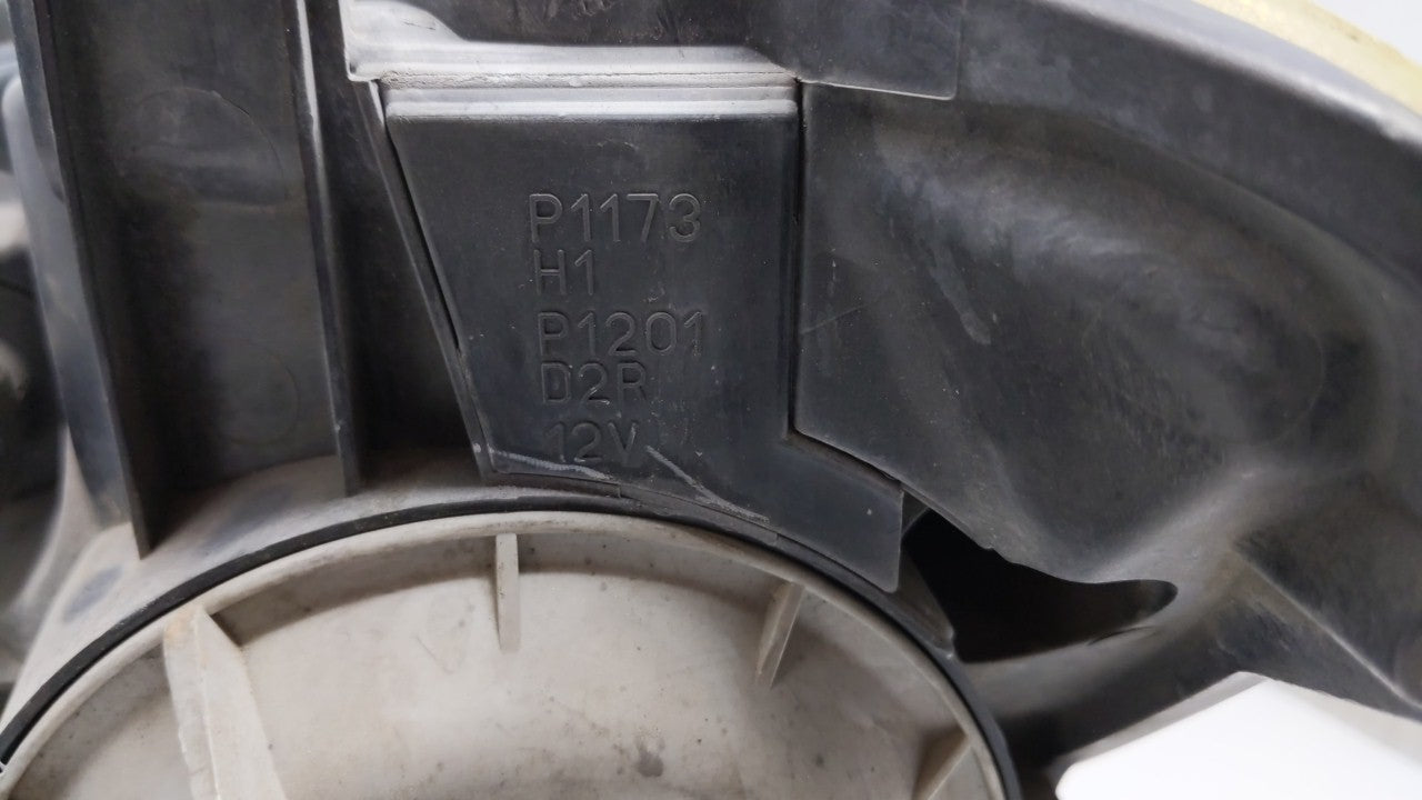 2002-2004 Nissan Altima Passenger Right Oem Head Light Headlight Lamp - Oemusedautoparts1.com