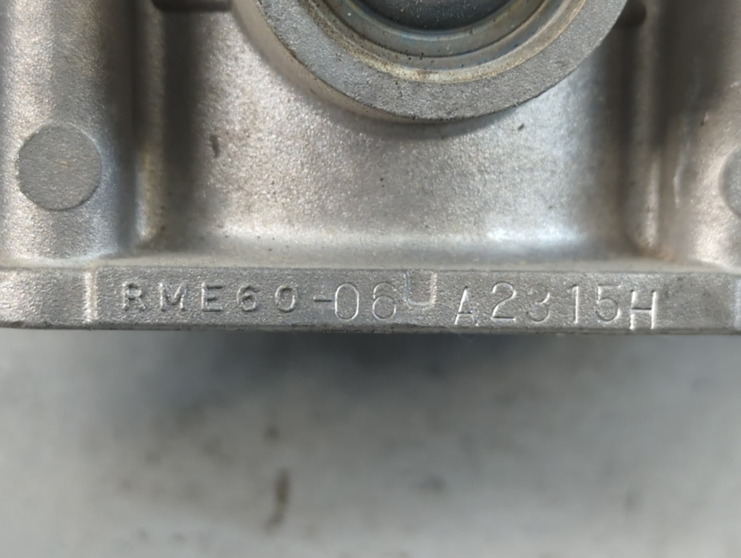 2002-2006 Nissan Altima Throttle Body P/N:A2315H RME60-06 Fits Fits 2002 2003 2004 2005 2006 OEM Used Auto Parts - Oemusedau