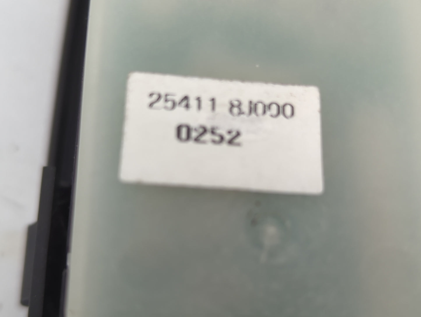2002 Nissan Altima Master Power Window Switch Replacement Driver Side Left P/N:25411 8J000 Fits OEM Used Auto Parts - Oemuse