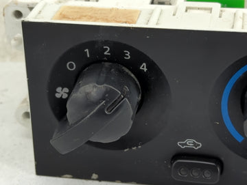 2002 Nissan Xterra Climate Control Module Temperature AC/Heater Replacement Fits OEM Used Auto Parts