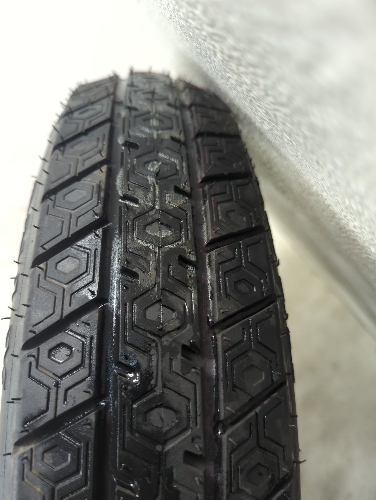 1999-2004 Oldsmobile Alero Spare Donut Tire Wheel Rim Oem - Oemusedautoparts1.com