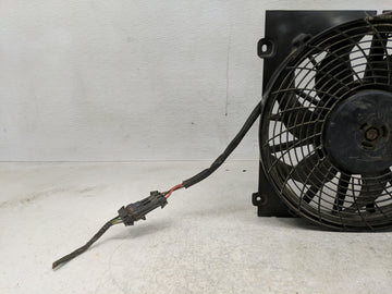 2000 Saturn Ls Electric Radiator Cooling Fan Motor Assembly P/N:232-034-01 Fits Fits 2001 2002 2003 2004 OEM Used Auto Parts