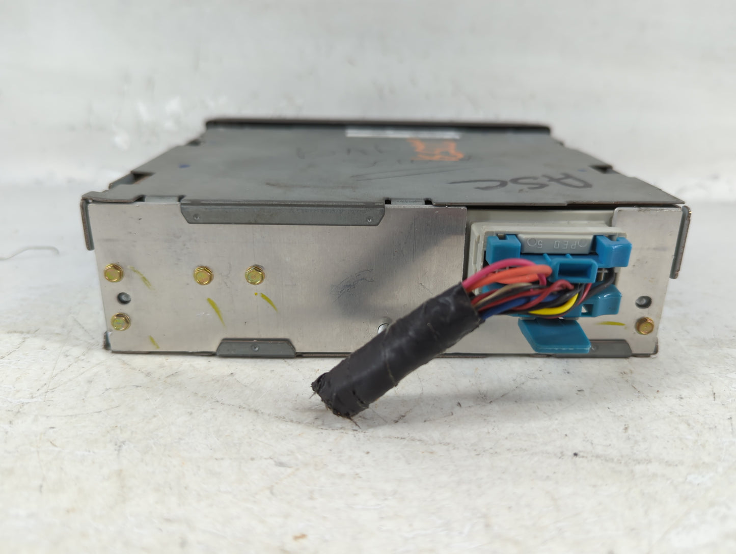 2002 Saturn Sl Radio AM FM Cd Player Receiver Replacement P/N:10324768 Fits Fits 2003 2004 2005 OEM Used Auto Parts - Oemuse