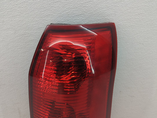 2002-2003 Saturn Vue Tail Light Assembly Driver Left OEM P/N:22692371 22711438 Fits Fits 2002 2003 OEM Used Auto Parts