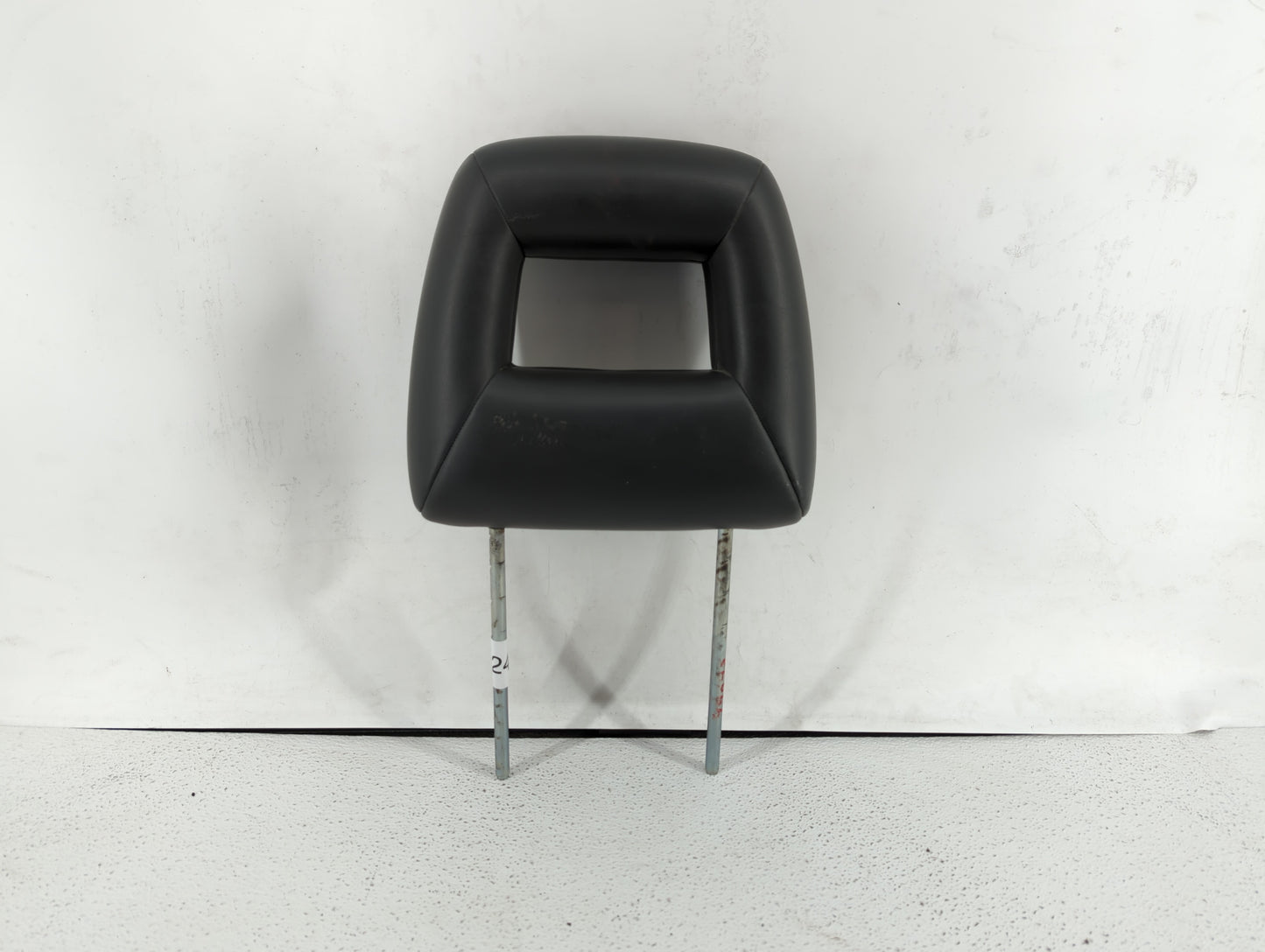 2002 Suzuki Xl-7 Headrest Head Rest Rear Seat Black - Oemusedautoparts1.com