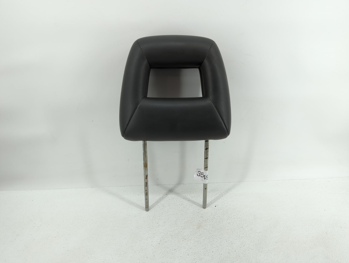 2002 Suzuki Xl-7 Headrest Head Rest Rear Seat Black - Oemusedautoparts1.com