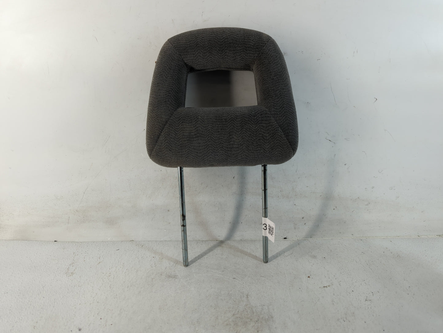 2002 Suzuki Xl-7 Headrest Head Rest Front Driver Passenger Seat Fits OEM Used Auto Parts - Oemusedautoparts1.com
