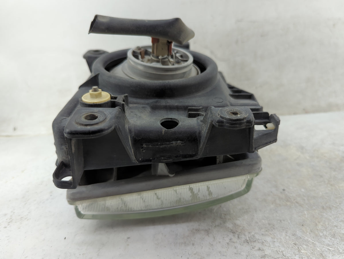 1999-2002 Toyota 4runner Passenger Right Oem Head Light Headlight Lamp - Oemusedautoparts1.com