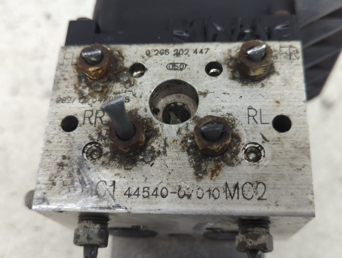 2000-2004 Toyota Avalon Anti-Lock Brake ABS Pump Module Actuator OEM P/N:44540-07010 0 265 202 447 Fits OEM Used Auto Parts