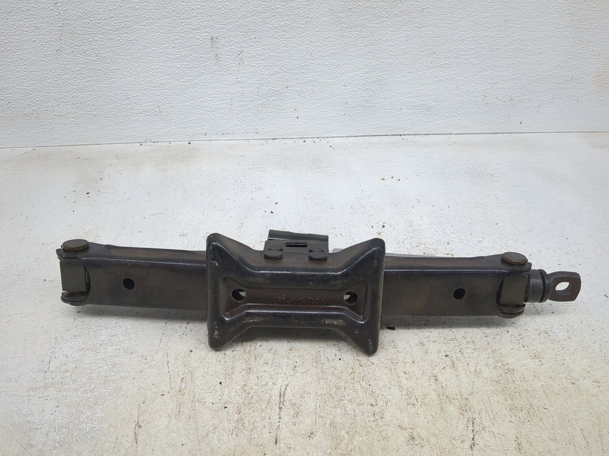 2002 Toyota Camry Spare Scissor Car Jack - Oemusedautoparts1.com