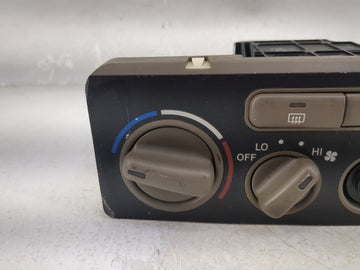 2001-2002 Toyota Corolla Climate Control Module Temperature AC/Heater Replacement P/N:5590002070 Fits Fits 2001 2002 OEM Used Auto Parts